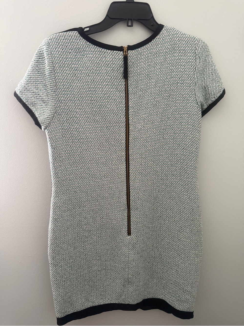Banana Republic Short-Sleeve Sheath textured Dress Teal accents Black Trim 12 - Picture 8 of 11
